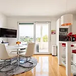 Apartment In Split With Sea View, Balcony, Air Conditioning, Wifi 5141-1